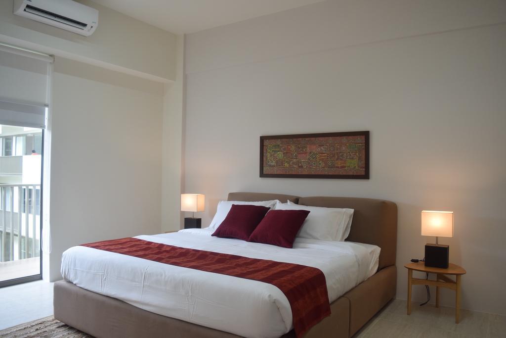 By The Sea Suites - Managed By Sdb Host Batu Ferringhi Exterior foto